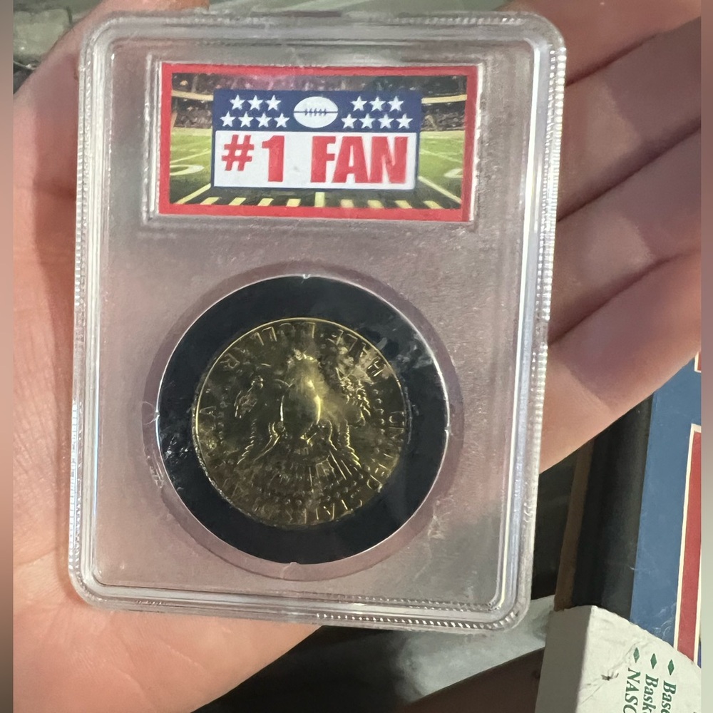 Vtg JFK Kennedy Half Dollar Chicago Bears 24K Gold Plated Coin w/Display Case